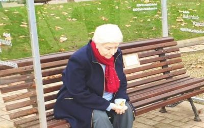 Al otro lado del banco